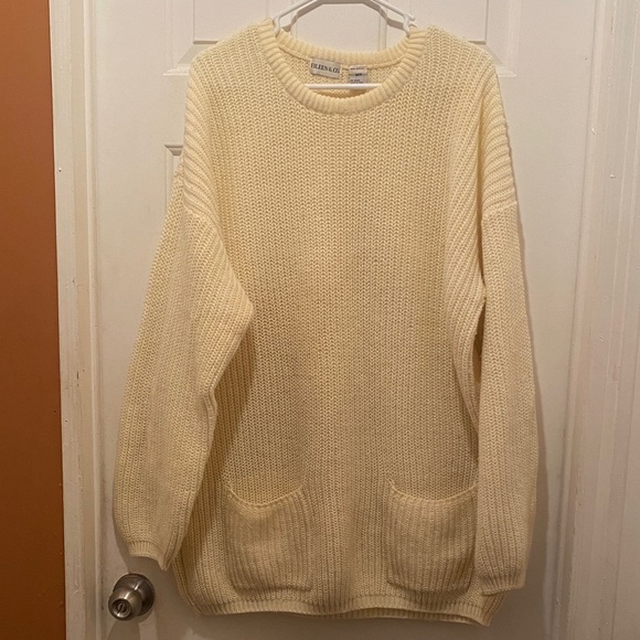 Cozy Cream Knit Sweater - Picture 3 of 13
